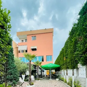  Appartamento Bajovah & Restaurant Albania